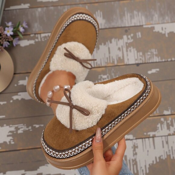 Camel Casual Women's Thick Flat Suede Shearling Slippers - Picture 1 of 8